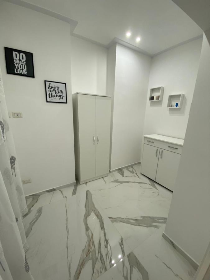ナポリ White Houseヴィラ エクステリア 写真